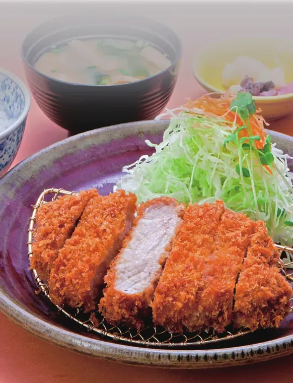 和の落ち着ける空間のとんかつ店。／写真 6